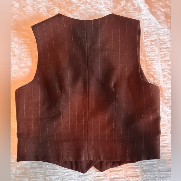 Vintage Alberto Makali Brown Pinstripe Vest and Skirt Set - Picture 8 of 13